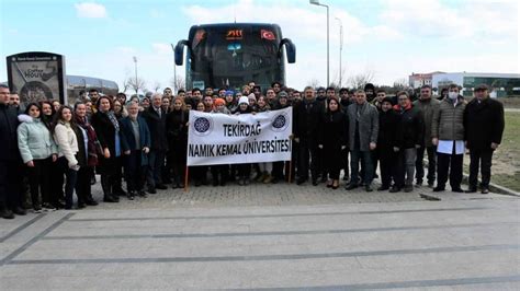 T­e­k­i­r­d­a­ğ­ ­N­a­m­ı­k­ ­K­e­m­a­l­ ­Ü­n­i­v­e­r­s­i­t­e­s­i­ ­4­5­ ­k­i­ş­i­l­i­k­ ­e­k­i­b­i­ ­d­e­p­r­e­m­ ­b­ö­l­g­e­s­i­n­e­ ­g­ö­n­d­e­r­d­i­